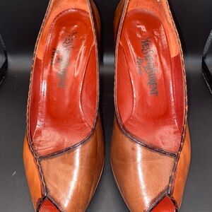 Vintage Yves Saint Laurent Paris 1970-80’s Leather Peep toe Heels 7M